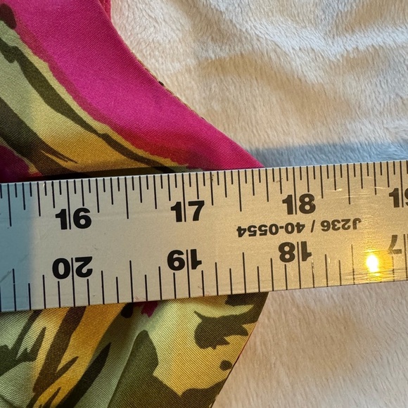 Milly Silk Tropical Palm Tie Waist
Dress in Pink and Green Size 8 - Picture 15 of 16